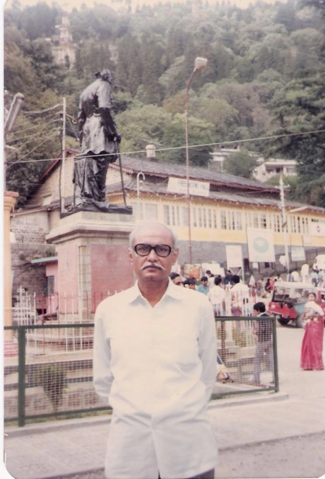 Sadhu Charan Singh on a later-life visit